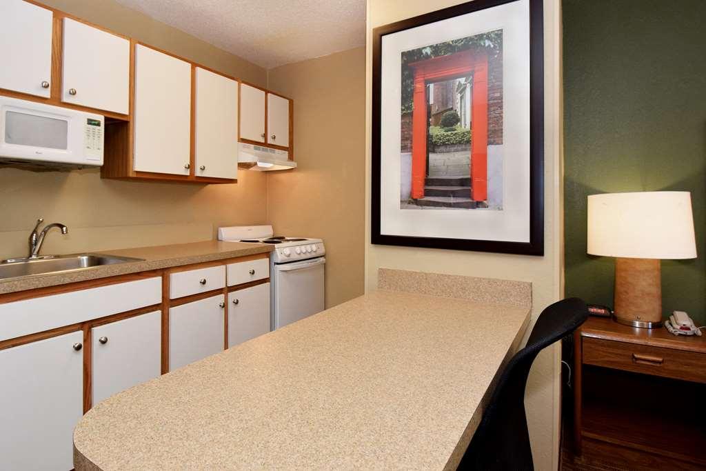 Extended Stay America Suites - Dallas - Plano Parkway - Medical Center Oda fotoğraf