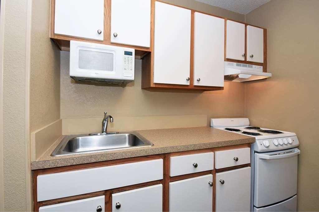 Extended Stay America Suites - Dallas - Plano Parkway - Medical Center Oda fotoğraf